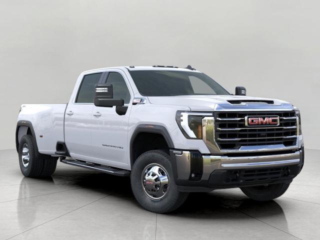 2024 GMC Sierra 3500 HD Vehicle Photo in APPLETON, WI 54914-8833