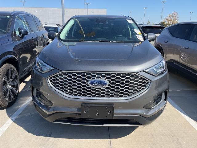 2023 Ford Edge Vehicle Photo in Grapevine, TX 76051