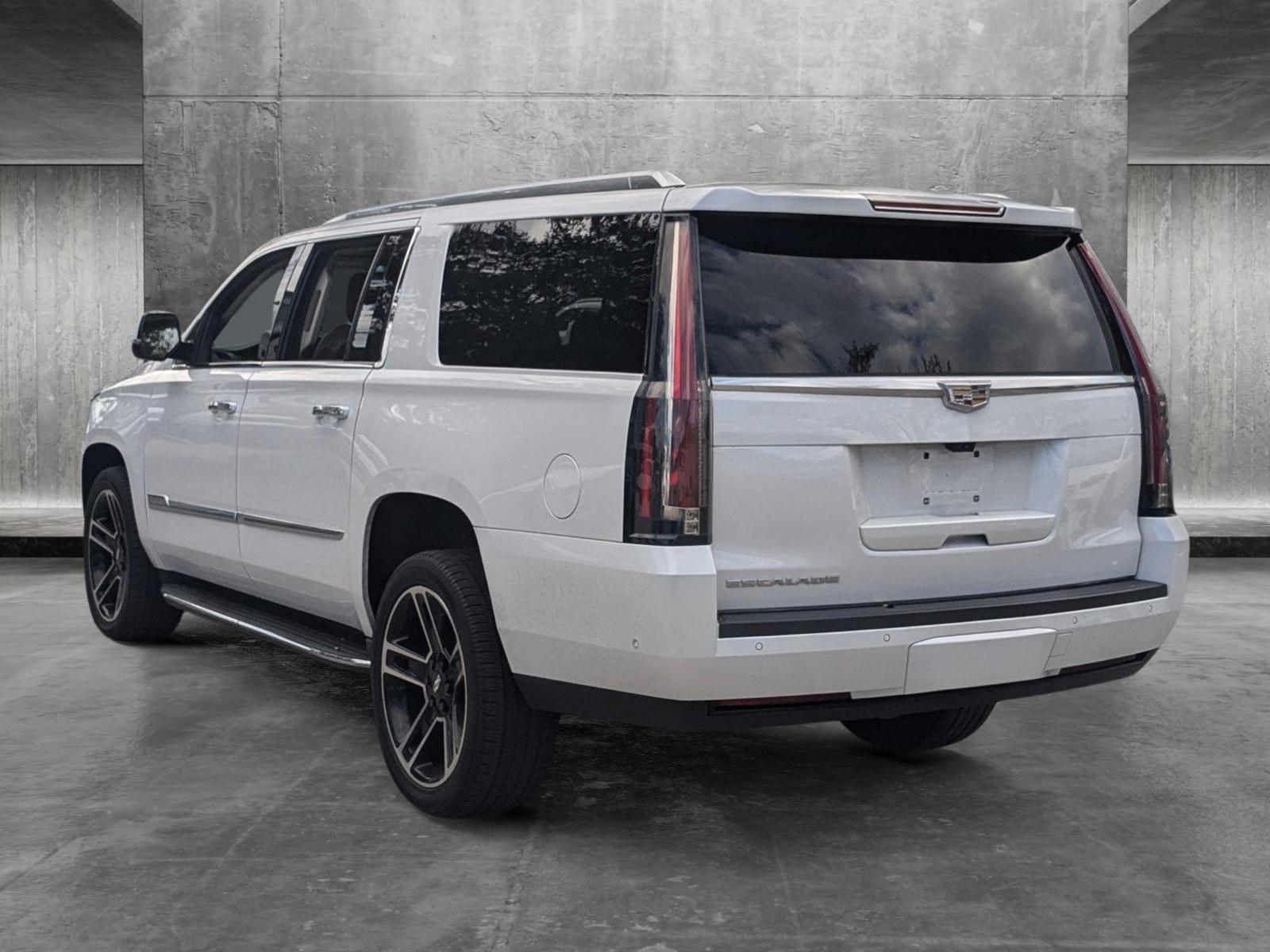 2020 Cadillac Escalade ESV Vehicle Photo in Coconut Creek, FL 33073