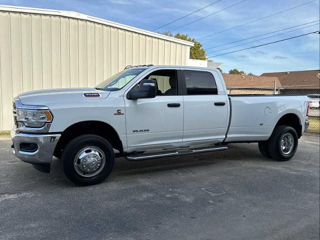 2024 Ram 3500 Vehicle Photo in RED SPRINGS, NC 28377-1640