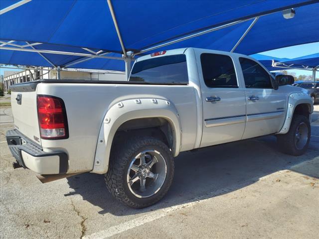 2012 GMC Sierra 1500 Vehicle Photo in DENTON, TX 76210-9321