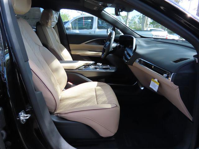 2025 Cadillac LYRIQ Vehicle Photo in DELRAY BEACH, FL 33483-3294