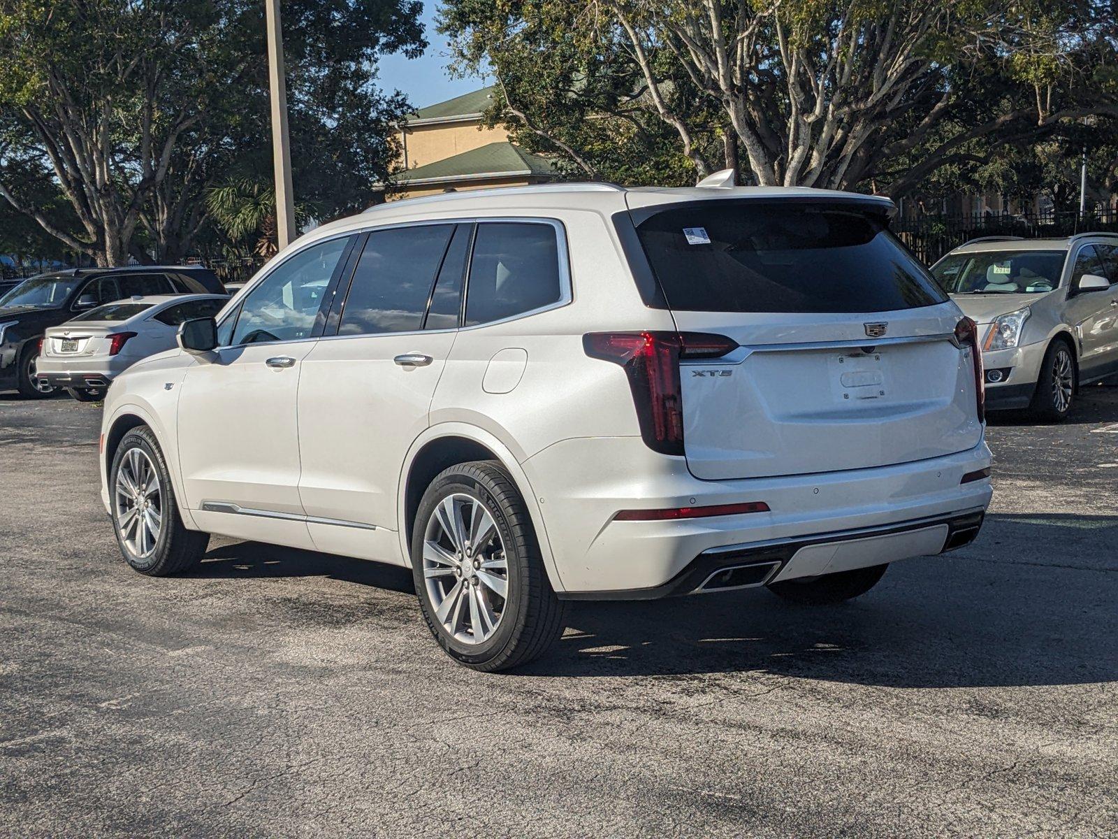 2023 Cadillac XT6 Vehicle Photo in WEST PALM BEACH, FL 33407-3296