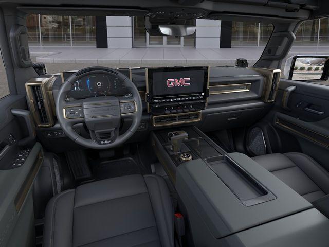 2024 GMC HUMMER EV SUV Vehicle Photo in WATERTOWN, CT 06795-3318