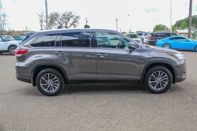 2019 Toyota Highlander Vehicle Photo in MILES CITY, MT 59301-5791