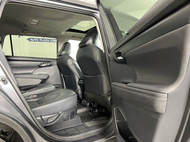 2020 Toyota Highlander Vehicle Photo in HARRISONBURG, VA 22801-8763