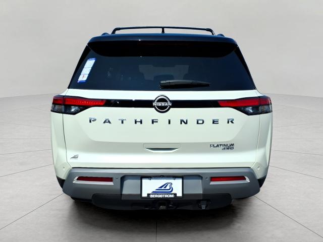 2024 Nissan Pathfinder Vehicle Photo in Oshkosh, WI 54904