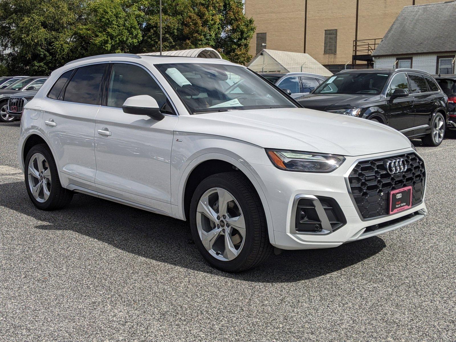 2024 Audi Q5 Vehicle Photo in Cockeysville, MD 21030