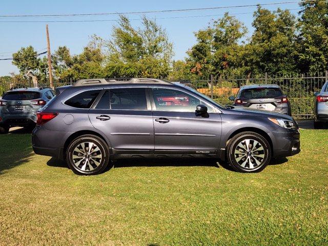 2017 Subaru Outback Vehicle Photo in DALLAS, TX 75209