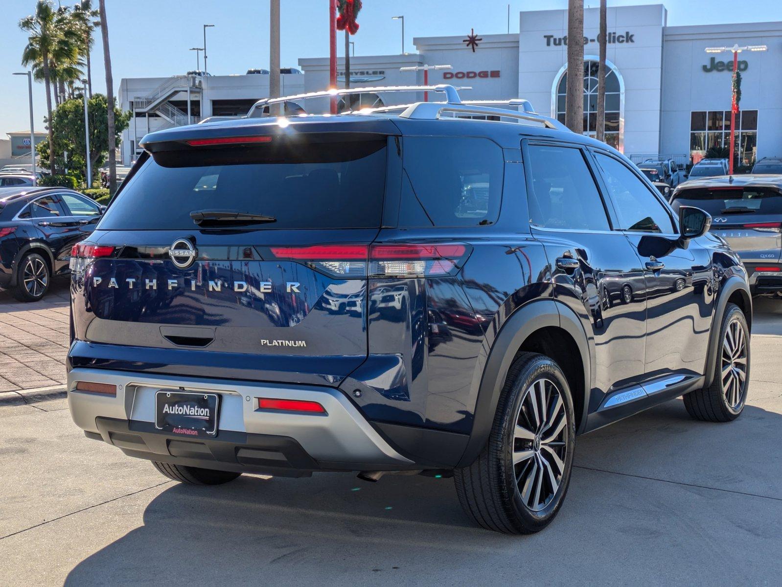 2023 Nissan Pathfinder Vehicle Photo in Tustin, CA 92782