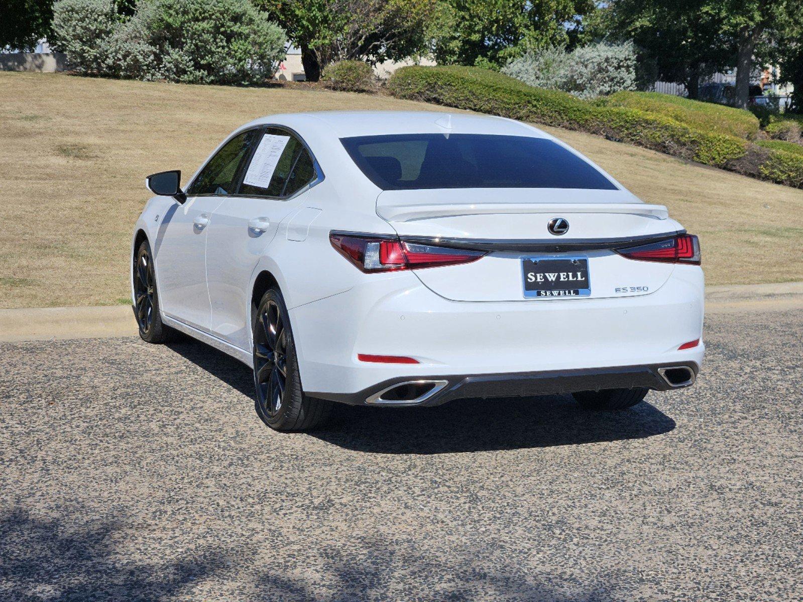 2022 Lexus ES 350 Vehicle Photo in FORT WORTH, TX 76132