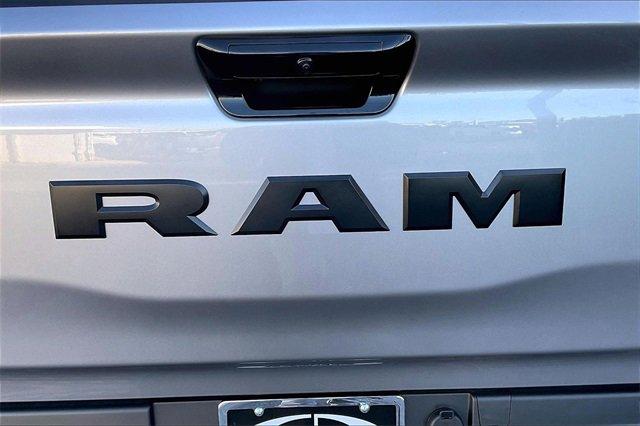 2023 Ram 1500 Vehicle Photo in INDEPENDENCE, MO 64055-1314