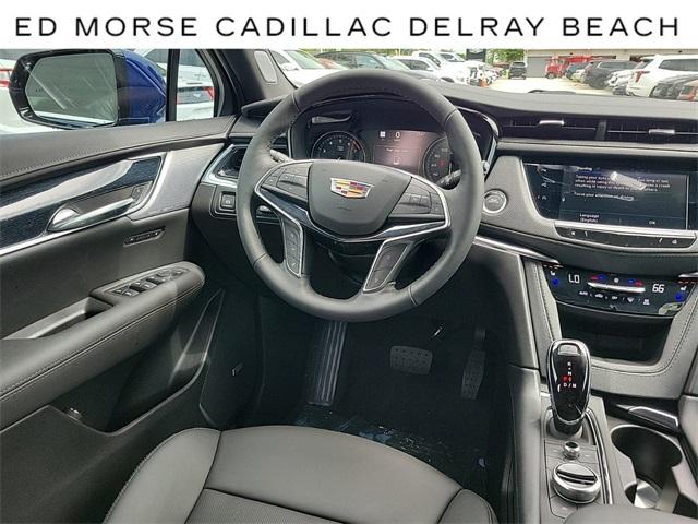 2024 Cadillac XT5 Vehicle Photo in DELRAY BEACH, FL 33483-3294