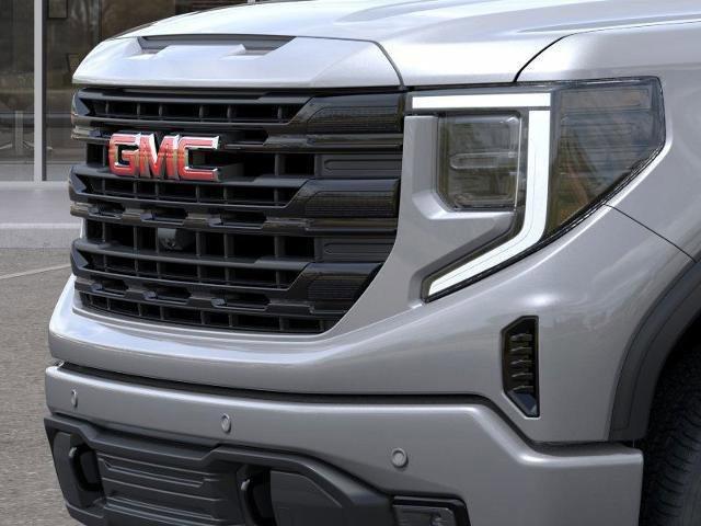 2025 GMC Sierra 1500 Vehicle Photo in LEOMINSTER, MA 01453-2952