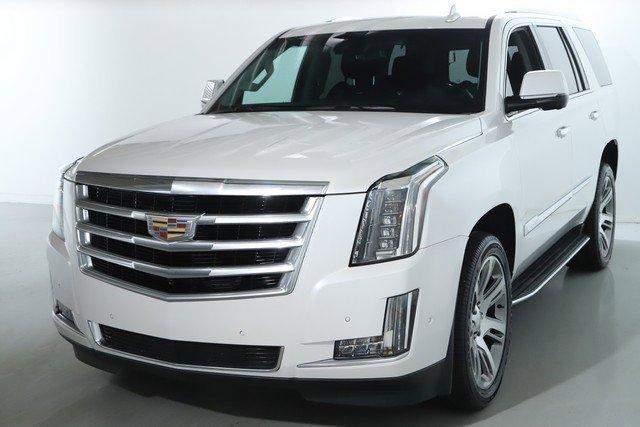 2019 Cadillac Escalade Vehicle Photo in BEACHWOOD, OH 44122-4298