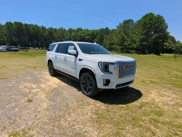 2024 GMC Yukon XL Vehicle Photo in ALBERTVILLE, AL 35950-0246