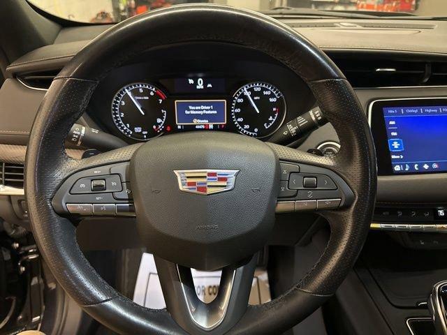 2022 Cadillac XT4 Vehicle Photo in MEDINA, OH 44256-9631