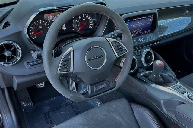 2021 Chevrolet Camaro Vehicle Photo in ELK GROVE, CA 95757-8703