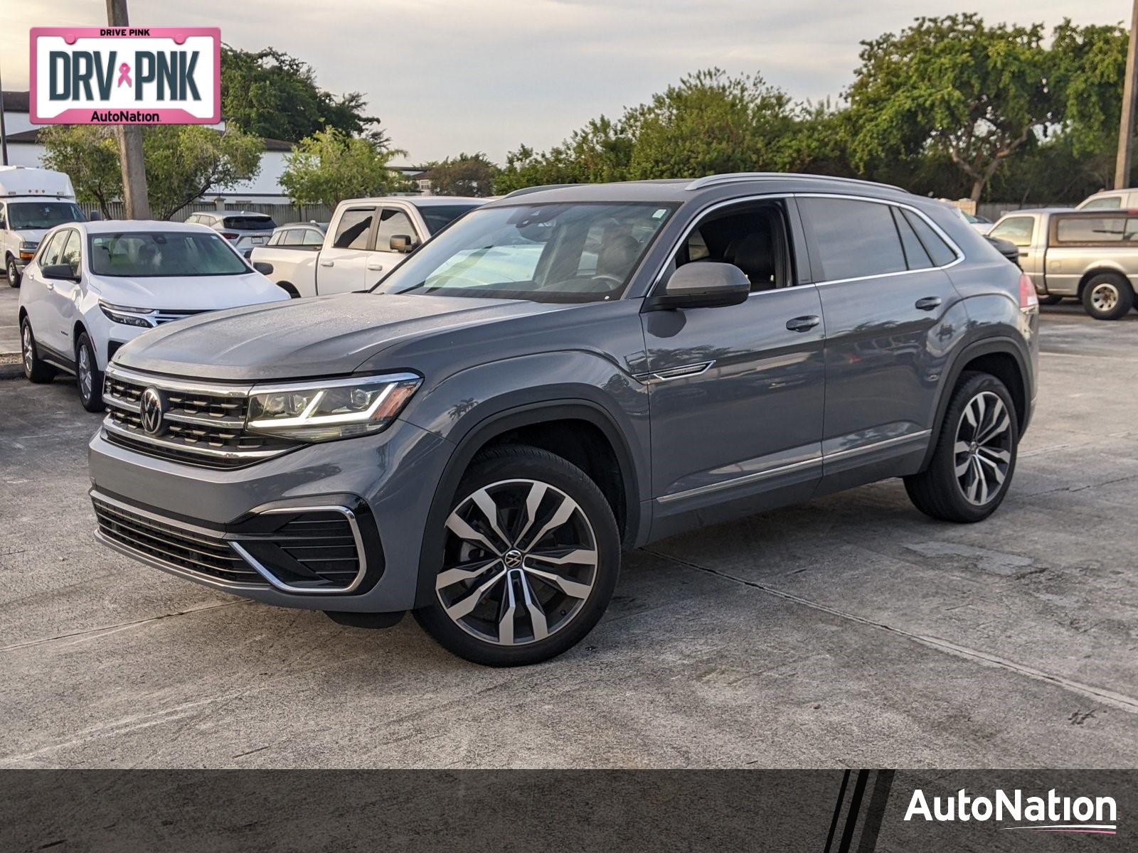 2021 Volkswagen Atlas Cross Sport Vehicle Photo in PEMBROKE PINES, FL 33024-6534