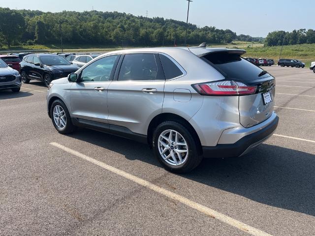 2021 Ford Edge Vehicle Photo in Jackson, OH 45640-9766