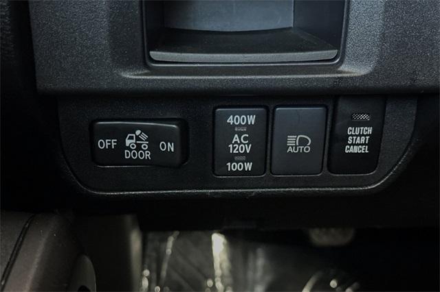 2019 Toyota Tacoma 4WD Vehicle Photo in ELK GROVE, CA 95757-8703