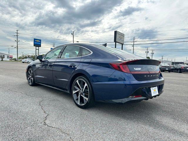 2022 Hyundai SONATA Vehicle Photo in TUPELO, MS 38801-6508