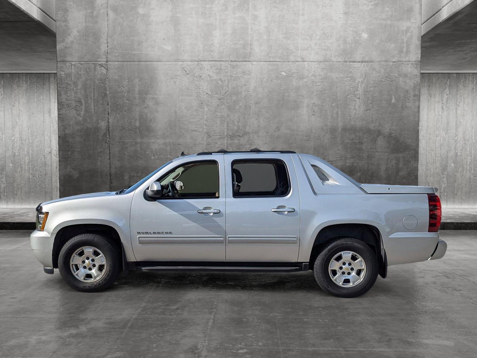 2011 Chevrolet Avalanche Vehicle Photo in West Palm Beach, FL 33417