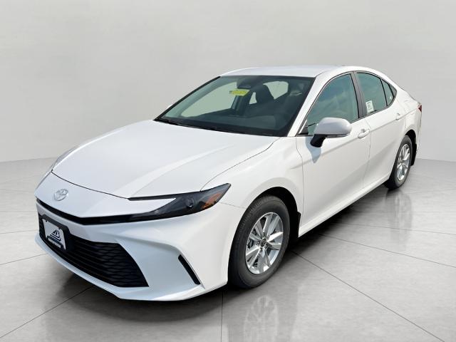 2025 Toyota Camry Vehicle Photo in Oshkosh, WI 54904