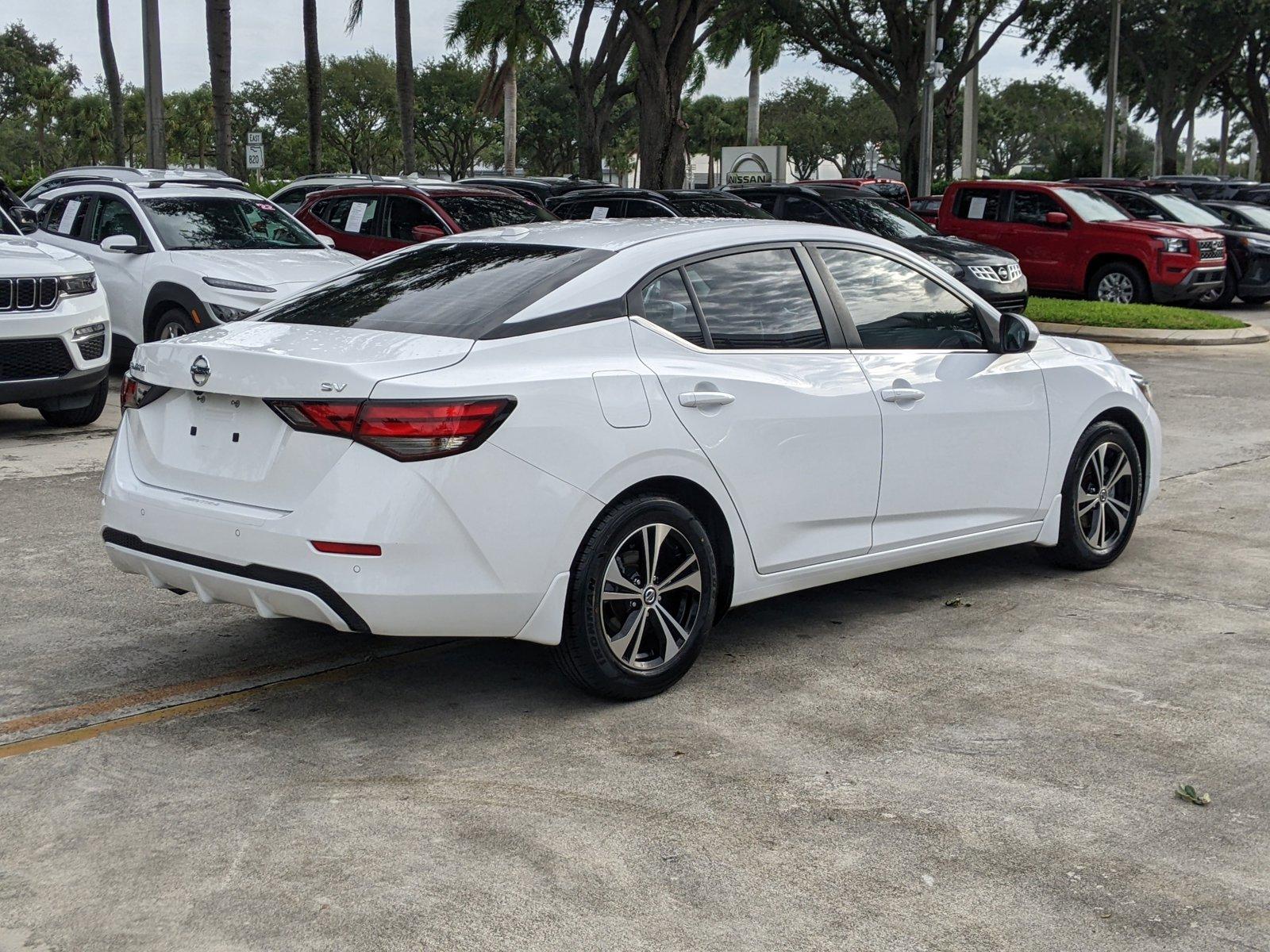 2021 Nissan Sentra Vehicle Photo in Pembroke Pines , FL 33084