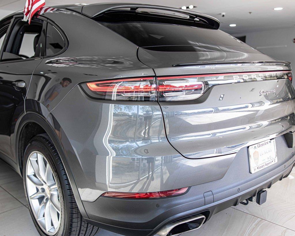 2021 Porsche Cayenne Vehicle Photo in Saint Charles, IL 60174