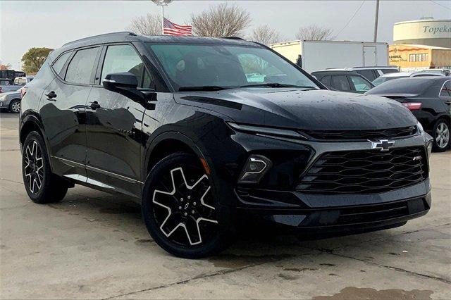 2023 Chevrolet Blazer Vehicle Photo in TOPEKA, KS 66609-0000