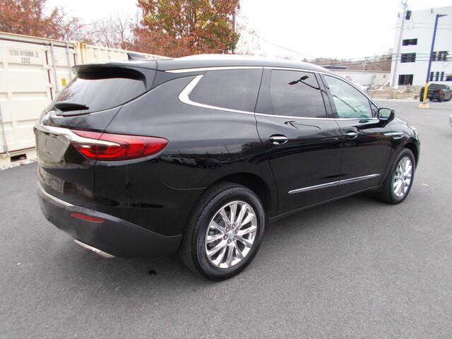 2021 Buick Enclave Vehicle Photo in LOWELL, MA 01852-4336