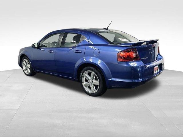 2014 Dodge Avenger Vehicle Photo in MEDINA, OH 44256-9631