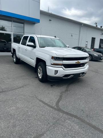 Used 2016 Chevrolet Silverado 1500 LT with VIN 3GCUKREC1GG220059 for sale in Whitehall, NY