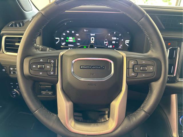 2024 GMC Yukon Vehicle Photo in RED SPRINGS, NC 28377-1640