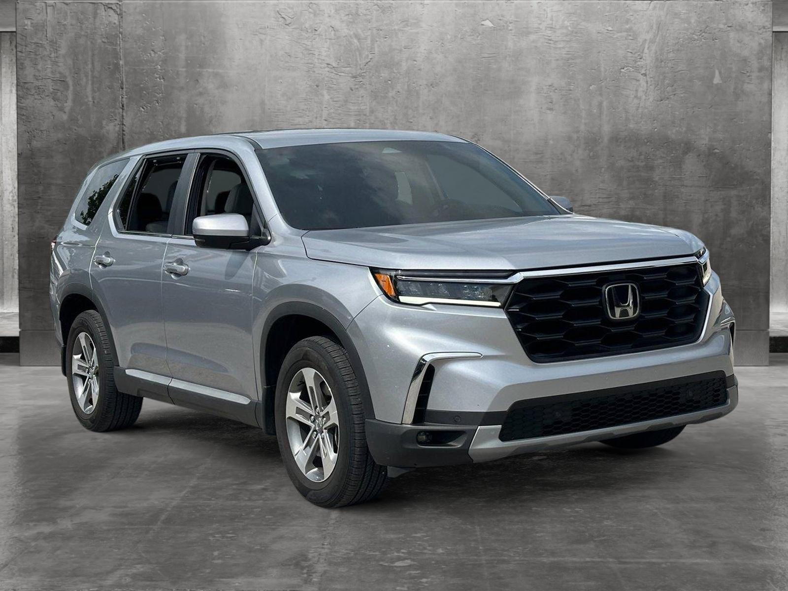 2023 Honda Pilot Vehicle Photo in Hollywood, FL 33021