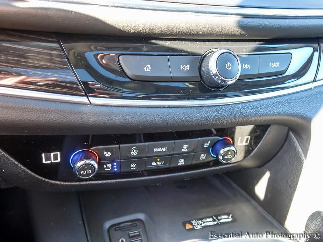 2021 Buick Enclave Vehicle Photo in OAK LAWN, IL 60453-2517