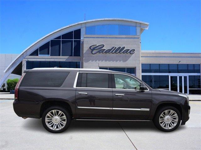 2016 Cadillac Escalade ESV Vehicle Photo in BATON ROUGE, LA 70809-4546