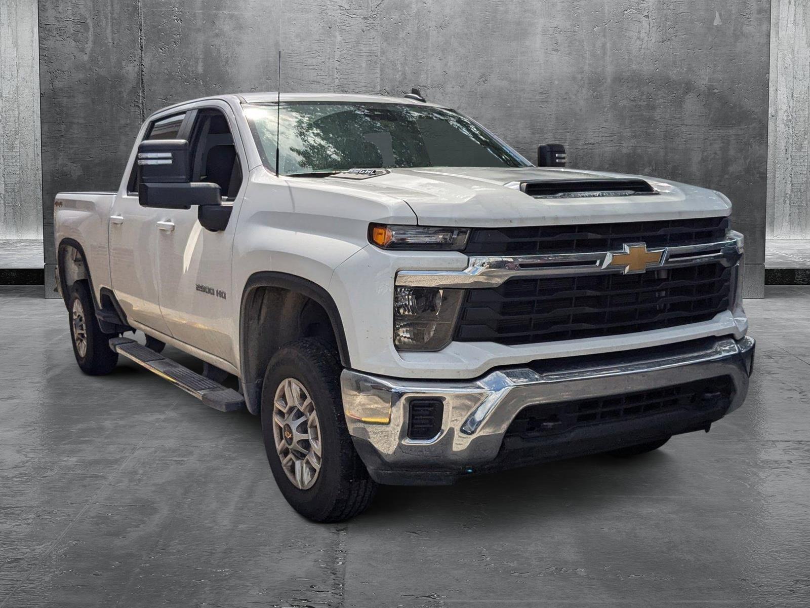 2024 Chevrolet Silverado 2500 HD Vehicle Photo in MIAMI, FL 33134-2699