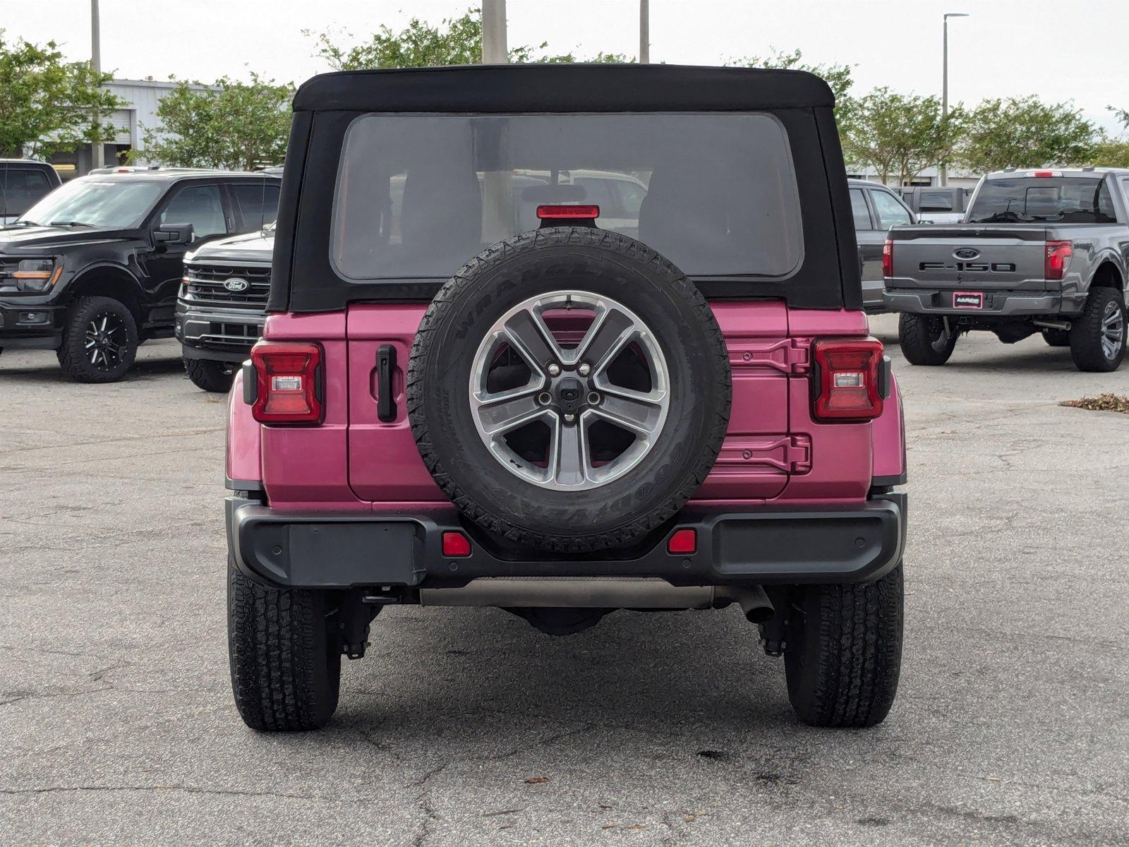 2021 Jeep Wrangler Vehicle Photo in St. Petersburg, FL 33713