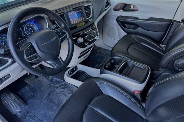 2020 Chrysler Voyager Vehicle Photo in ELK GROVE, CA 95757-8703