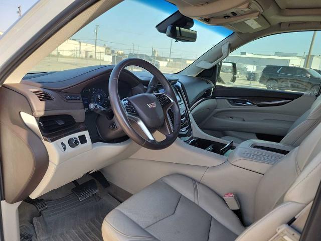 2017 Cadillac Escalade Vehicle Photo in MIDLAND, TX 79703-7718