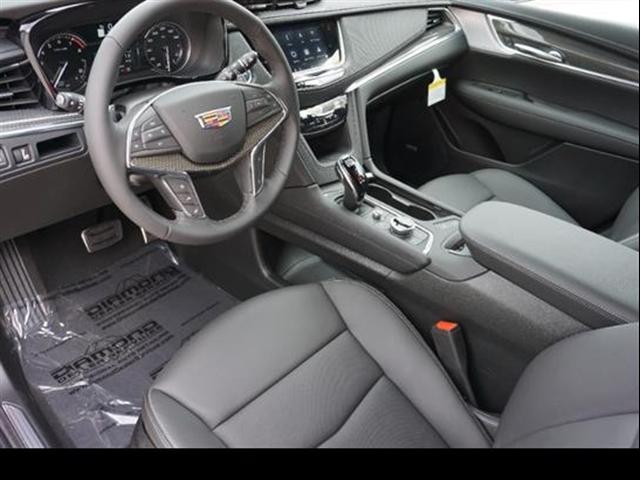 2024 Cadillac XT5 Vehicle Photo in TAMPA, FL 33612-3404