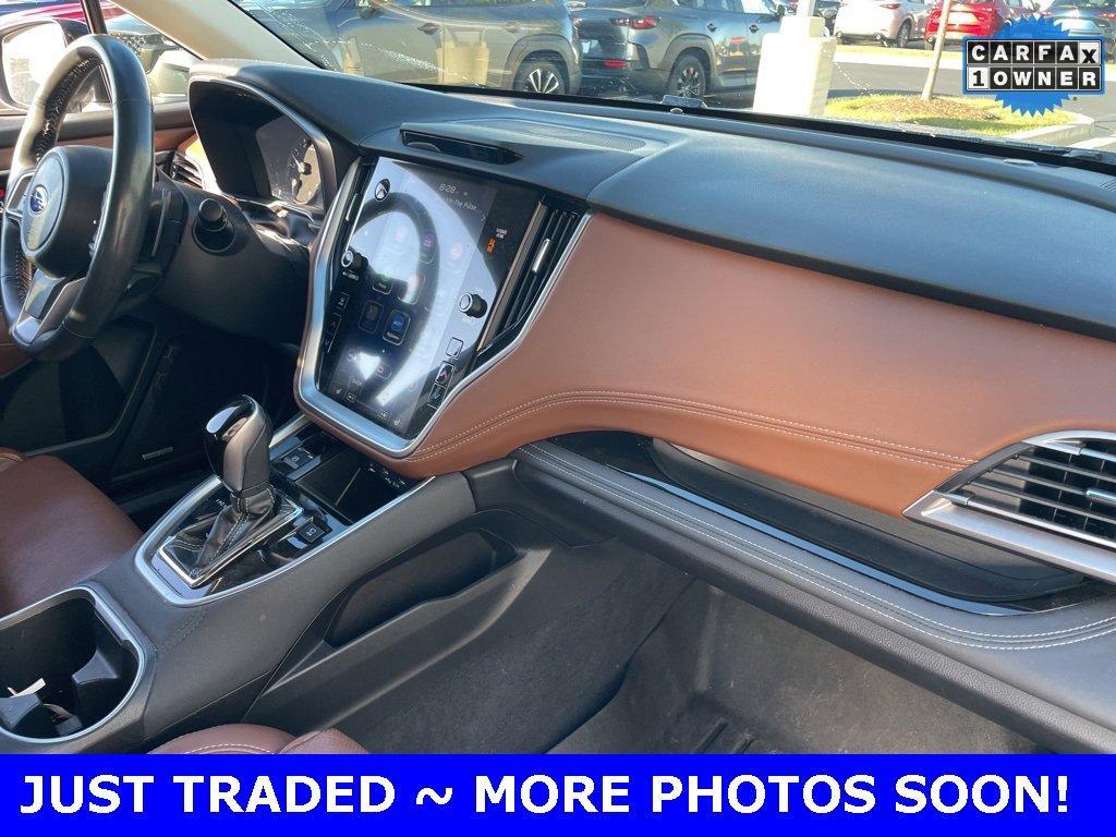 2020 Subaru Outback Vehicle Photo in Saint Charles, IL 60174