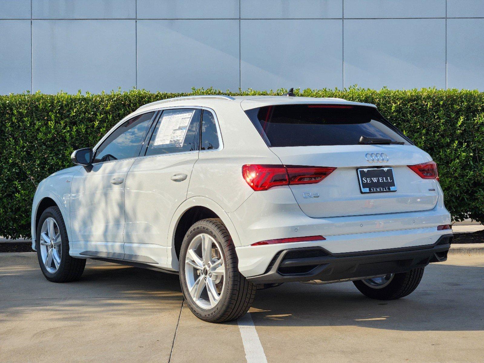 2024 Audi Q3 Vehicle Photo in MCKINNEY, TX 75070