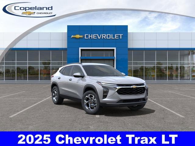 2025 Chevrolet Trax Vehicle Photo in BROCKTON, MA 02301-7113