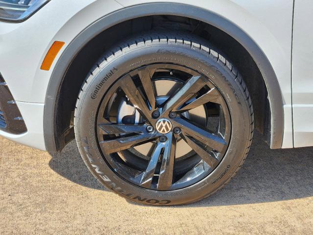 2023 Volkswagen Tiguan Vehicle Photo in Denison, TX 75020