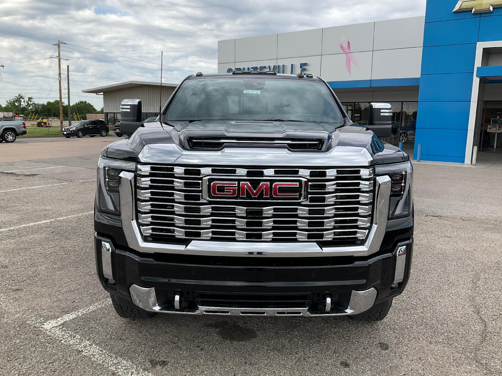 2024 GMC Sierra 2500 HD Vehicle Photo in PONCA CITY, OK 74601-1036