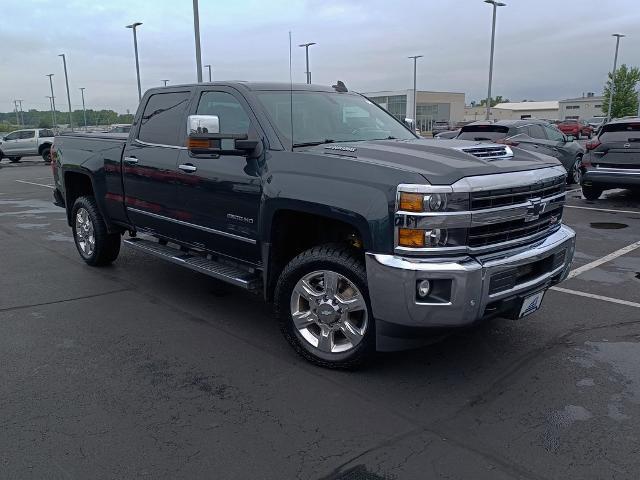 2019 Chevrolet Silverado 2500 HD Vehicle Photo in GREEN BAY, WI 54304-5303