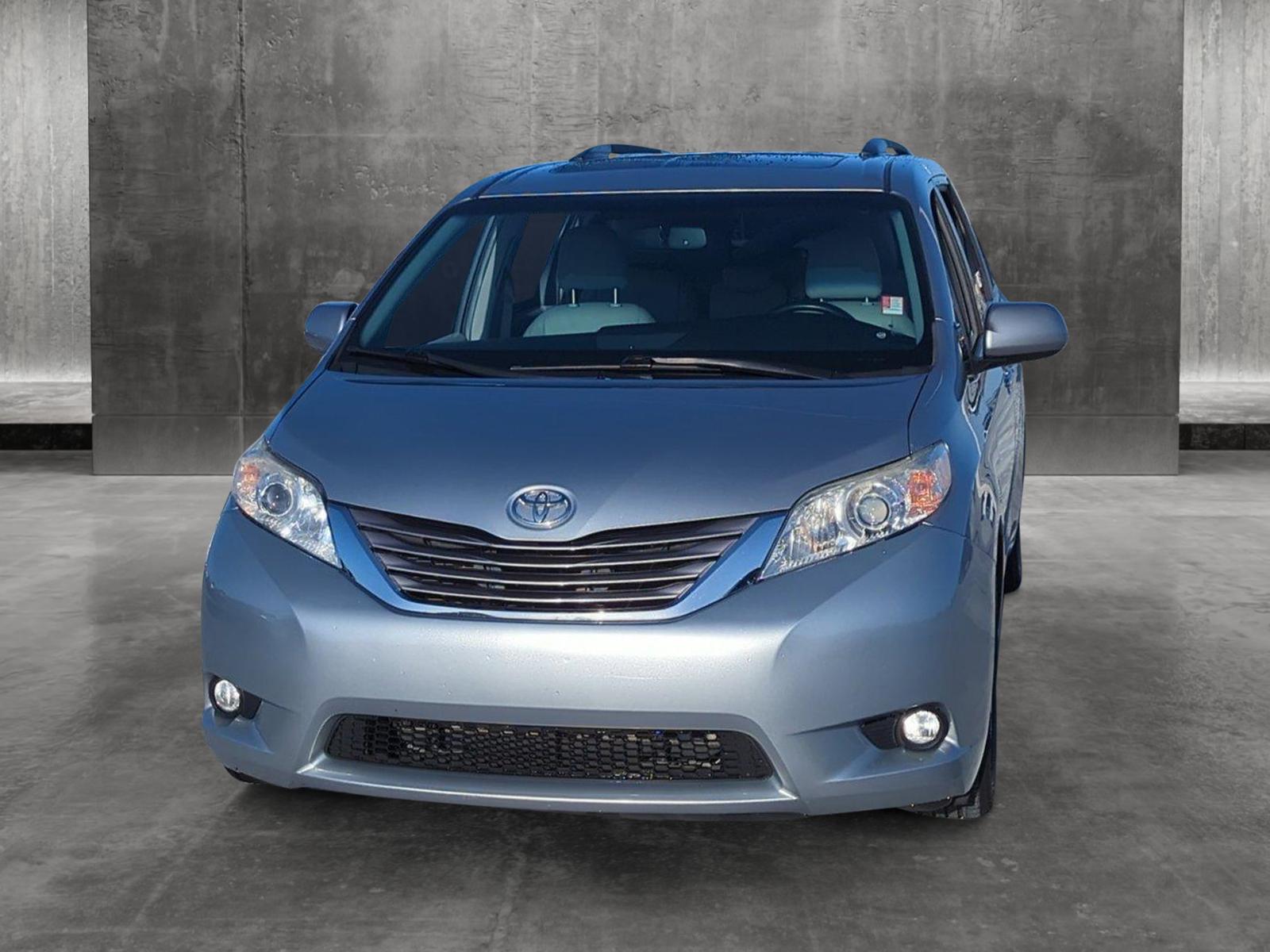 2015 Toyota Sienna Vehicle Photo in Ft. Myers, FL 33907